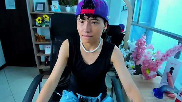 Snapshot of Im_Mathias chatting on September 24, 2025, 8:01 pm Im Mathias online show from September 24, 2025, 8:01 pm