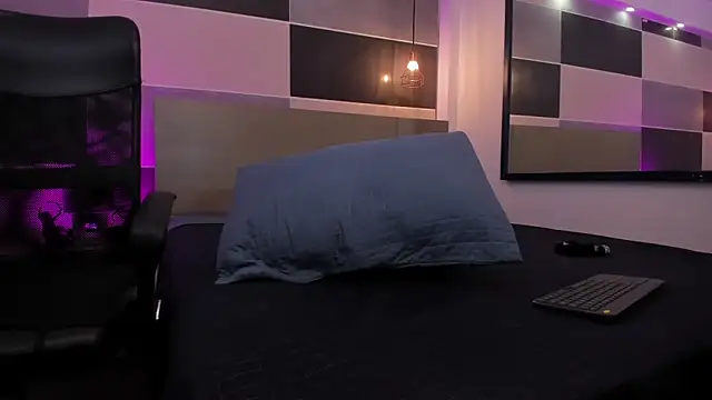 Snapshot of Zara_Jackson chatting on January 31, 2026, 7:11 pm Zara Jackson online show from January 31, 2026, 7:11 pm