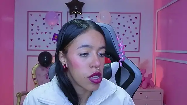 stephania t online show from October 16, 2025, 12:06 pm