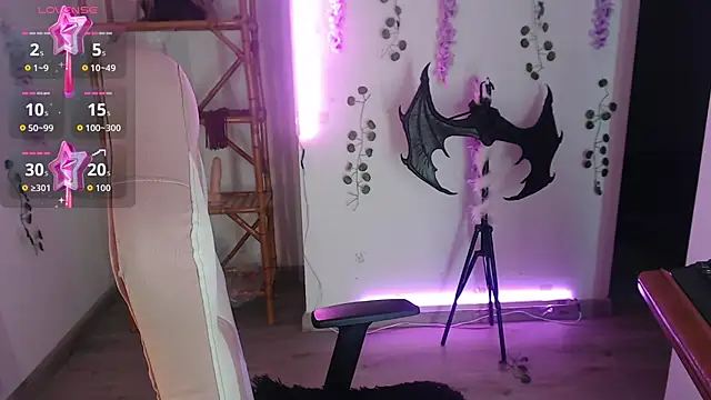 Snapshot of Gaby_Tailor chatting on March 19, 2026, 12:03 am Gaby Tailor online show from March 19, 2026, 12:03 am