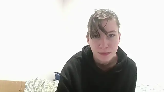 Snapshot of TheSexiest2025 chatting on February 17, 2025, 2:04 pm TheSexiest2025 online show from February 17, 2025, 2:04 pm