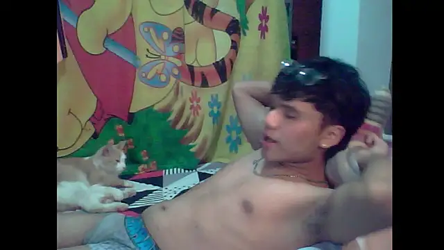 Snapshot of Baby_Cream chatting on December 4, 2024, 6:11 am Baby Cream online show from December 4, 2024, 6:11 am