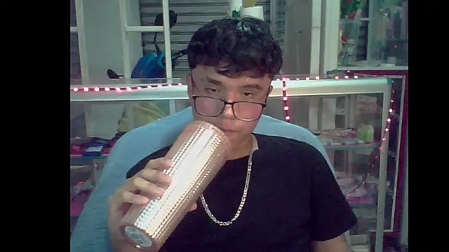 Snapshot of Baby_Cream chatting on December 10, 2024, 7:16 am Baby Cream online show from December 10, 2024, 7:16 am