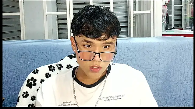 Snapshot of Baby_Cream chatting on December 16, 2024, 4:34 am Baby Cream online show from December 16, 2024, 4:34 am