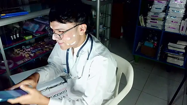 Snapshot of Baby_Cream chatting on January 28, 2025, 3:15 am Baby Cream online show from January 28, 2025, 3:15 am