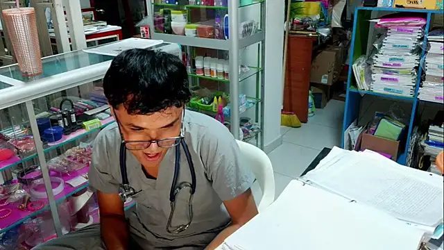 Snapshot of Baby_Cream chatting on February 6, 2025, 6:51 am Baby Cream online show from February 6, 2025, 6:51 am