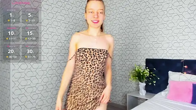 Michelle Blond online show from January 4, 2025, 8:49 am