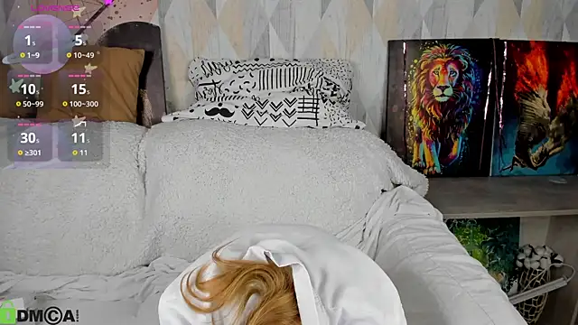 Michelle Blond online show from October 21, 2025, 8:26 am