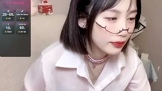 Snapshot of LaoSHI-999 chatting on January 12, 2025, 1:42 am LaoSHI-999 online show from January 12, 2025, 1:42 am