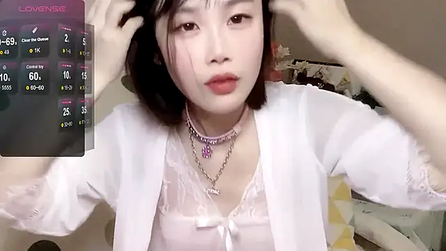 Snapshot of LaoSHI-999 chatting on January 17, 2025, 12:10 am LaoSHI-999 online show from January 17, 2025, 12:10 am