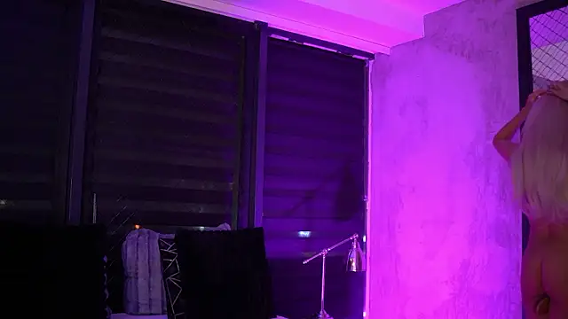 Snapshot of Candy_Ivy chatting on February 1, 2026, 6:06 pm Candy Ivy online show from February 1, 2026, 6:06 pm