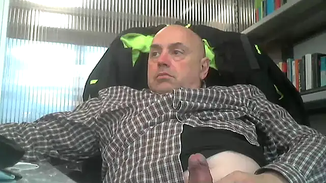 pantomax online show from March 9, 2025, 10:08 am