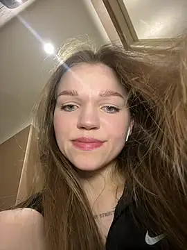 Snapshot of KitteCat chatting on January 12, 2025, 3:25 pm KitteCat online show from January 12, 2025, 3:25 pm