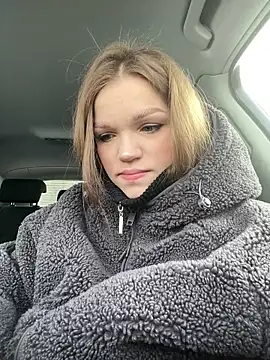 Snapshot of KitteCat chatting on February 16, 2025, 9:26 am KitteCat online show from February 16, 2025, 9:26 am