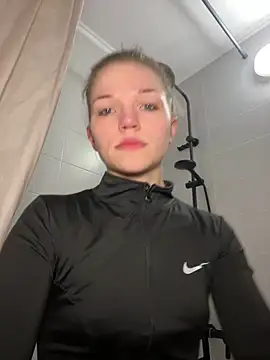 Snapshot of KitteCat chatting on February 16, 2025, 7:16 pm KitteCat online show from February 16, 2025, 7:16 pm