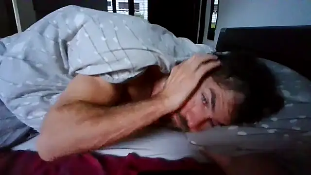 alpha-hunk online show from October 21, 2025, 6:25 am