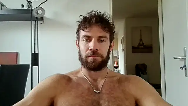 alpha-hunk online show from October 31, 2025, 12:06 pm