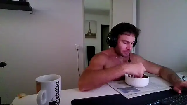 alpha-hunk online show from June 24, 2026, 10:14 am
