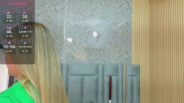 collegepawglovedaddy online show from April 5, 2026, 7:55 pm