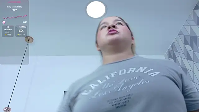 collegepawglovedaddy online show from April 12, 2026, 8:14 pm