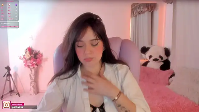 Snapshot of Paula_cutee chatting on January 31, 2025, 7:07 am Paula cutee online show from January 31, 2025, 7:07 am