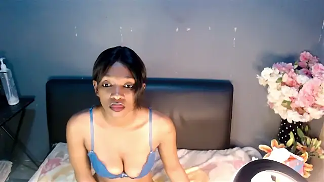 Snapshot of Ebonypreciousx chatting on September 8, 2025, 9:14 pm Ebonypreciousx online show from September 8, 2025, 9:14 pm