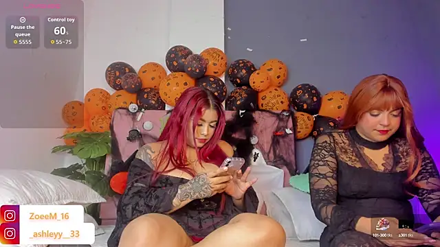 Snapshot of Zoe1_2 chatting on October 25, 2025, 8:14 pm Zoe1 2 online show from October 25, 2025, 8:14 pm