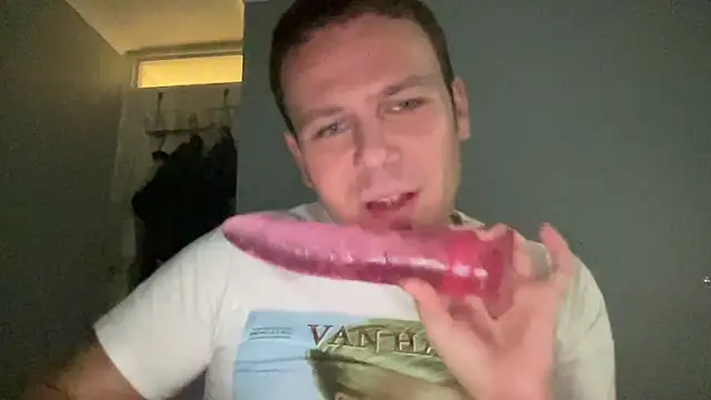 Snapshot of GotItGoin chatting on October 2, 2025, 8:05 pm GotItGoin online show from October 2, 2025, 8:05 pm