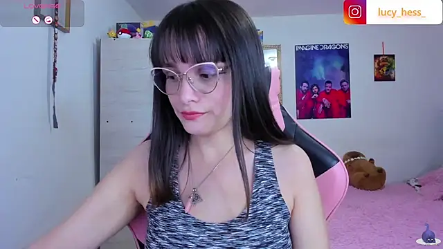 Snapshot of Lucyy-hess chatting on June 12, 2026, 10:52 pm Lucyy-hess online show from June 12, 2026, 10:52 pm