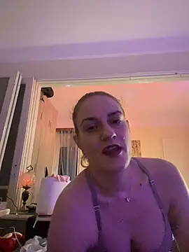  linarose online show from January 3, 2025, 9:15 pm