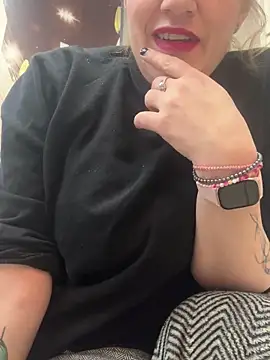  linarose online show from January 20, 2025, 8:40 pm