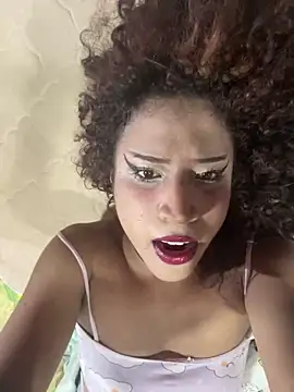 Snapshot of zahrivk1 chatting on December 16, 2024, 2:25 am zahrivk1 online show from December 16, 2024, 2:25 am