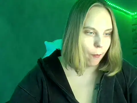 Thalia  Star online show from January 24, 2025, 2:08 pm