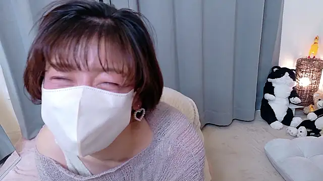 Snapshot of Risa_06 chatting on February 15, 2026, 12:36 pm Risa 06 online show from February 15, 2026, 12:36 pm