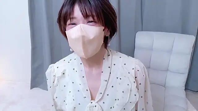 Snapshot of Risa_06 chatting on February 21, 2026, 12:39 pm Risa 06 online show from February 21, 2026, 12:39 pm