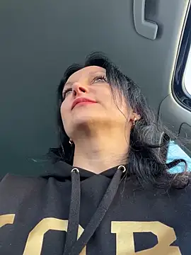 -OLYA- online show from March 10, 2025, 3:09 pm