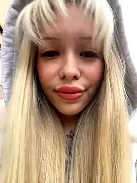 babydolll online show from October 21, 2025, 12:17 pm