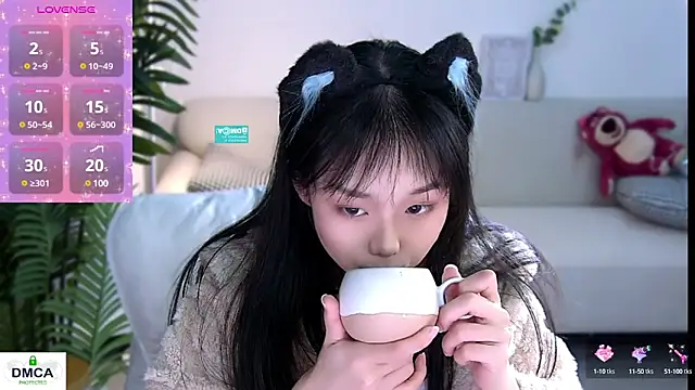 Snapshot of Sheep-1 chatting on December 14, 2024, 12:44 pm Sheep-1 online show from December 14, 2024, 12:44 pm