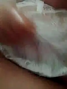 Snapshot of houda_sex_hot chatting on February 27, 2025, 6:29 am houda sex hot online show from February 27, 2025, 6:29 am