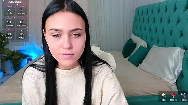 Snapshot of CooperAllana chatting on December 5, 2024, 7:49 am CooperAllana online show from December 5, 2024, 7:49 am
