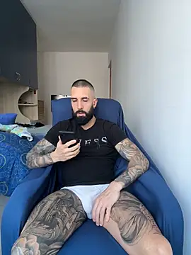 Gioeltoro89 online show from May 15, 2026, 2:57 pm