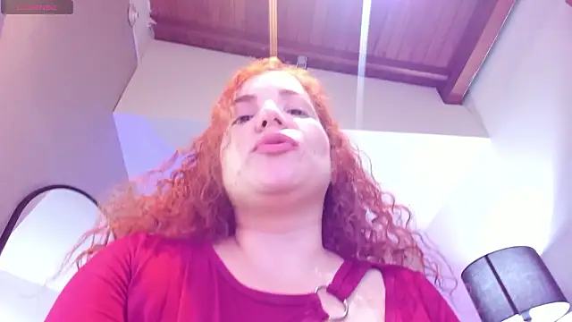 ebbafernandez  online show from February 20, 2026, 11:54 am