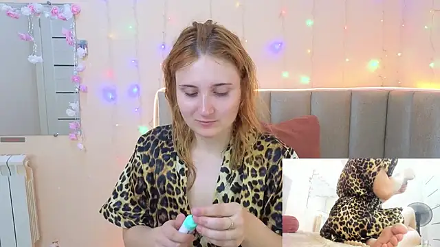 Miss Elsa  online show from June 5, 2026, 4:41 am