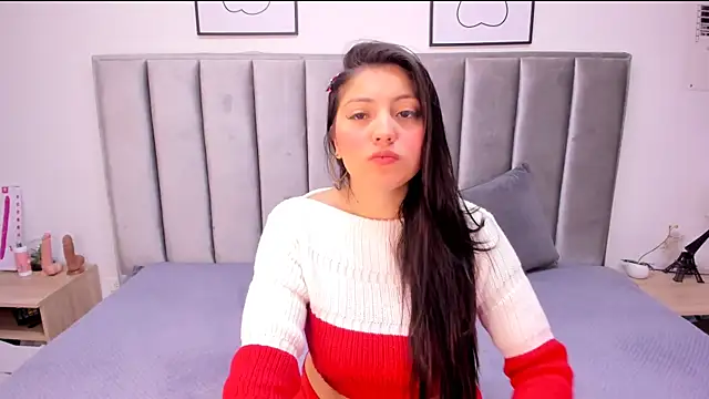 Emmy-Turnner online show from September 12, 2025, 12:27 pm