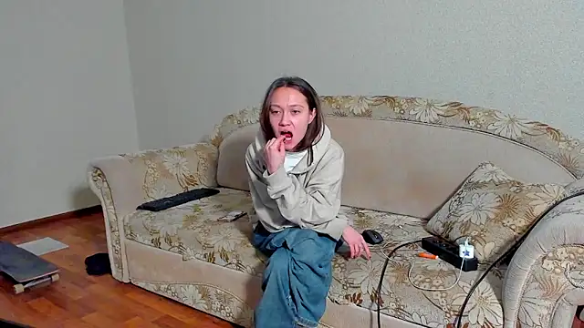 EllaSky xoxo online show from March 13, 2025, 12:27 am