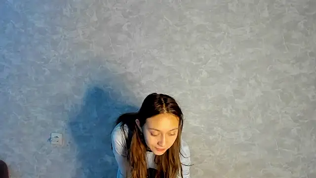 EllaSky xoxo online show from October 9, 2025, 4:16 pm