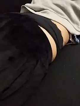 Snapshot of parejadiferente25 chatting on December 2, 2024, 6:54 pm parejadiferente25 online show from December 2, 2024, 6:54 pm