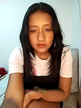 cami victoria online show from March 19, 2025, 7:06 pm