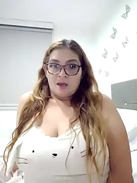 Snapshot of AntonellaAlondra4 chatting on December 15, 2024, 5:45 am AntonellaAlondra4 online show from December 15, 2024, 5:45 am