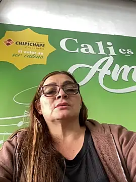 Snapshot of AntonellaAlondra4 chatting on March 17, 2025, 3:29 pm AntonellaAlondra4 online show from March 17, 2025, 3:29 pm